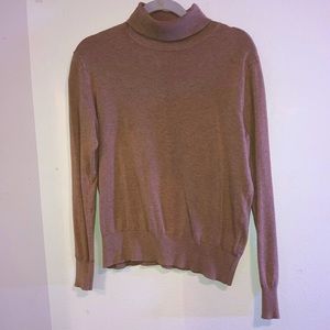 Medium Beige turtleneck